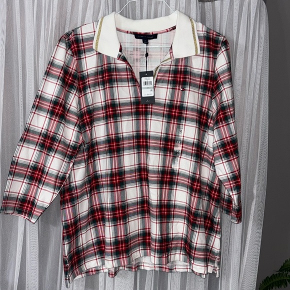 Tommy Hilfiger Other - Tommy Hilfiger plaid men quarter inch sleeve!